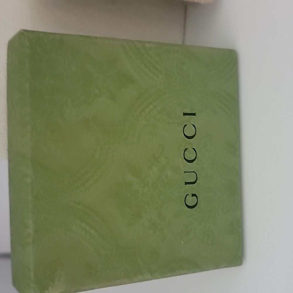 Gucci Sterling Silver Interlocking GG Brit Toggle Necklace - Picture 3 of 10